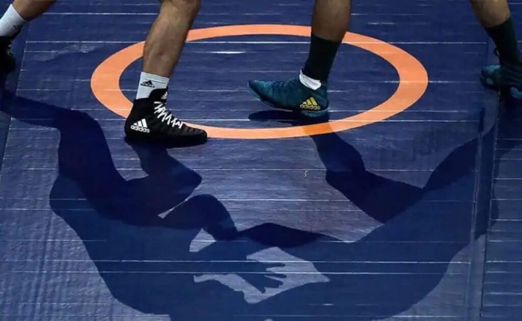 1737853394_4otr3r88_wrestling-generic-afp_625x300_28_November_20.jpg