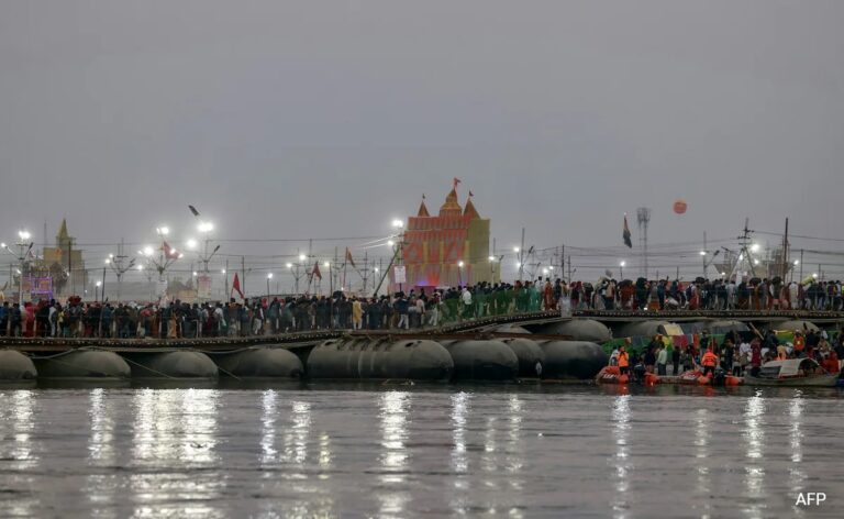 6ouqn5q8_maha-kumbh_625x300_28_January_25.jpeg