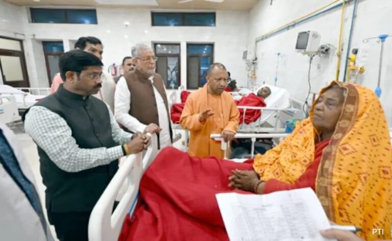 2adkd9v8_yogi-adityanath-_625x300_01_February_25.jpeg