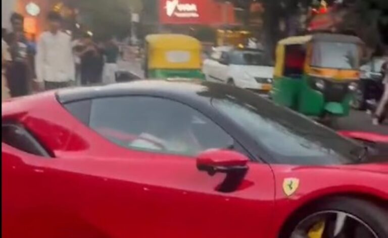 ocs6fcng_ferrari-in-bengaluru_625x300_04_February_25.jpg