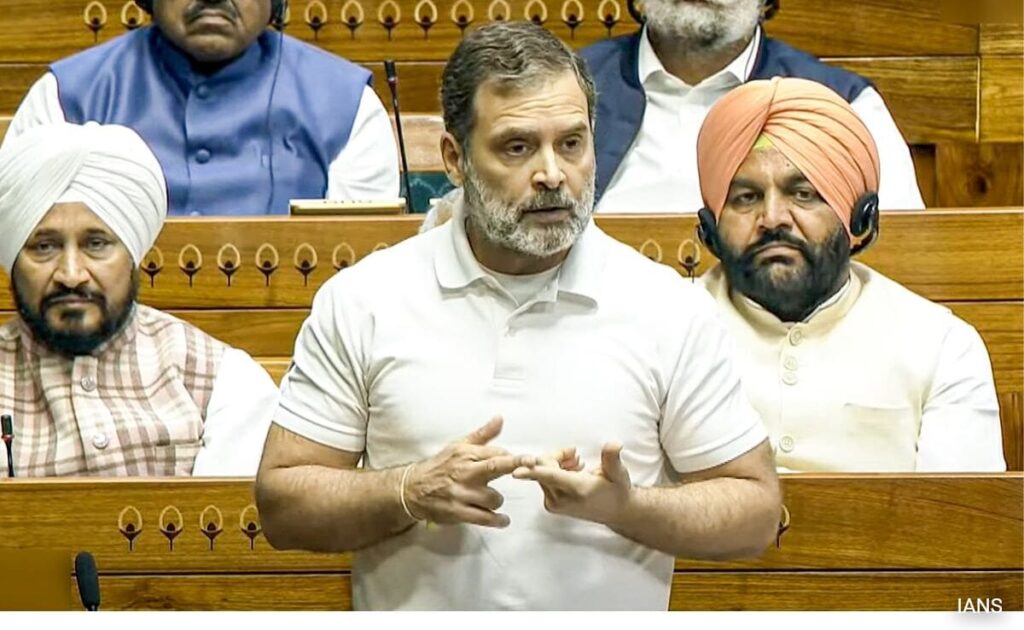 udorqmkg_rahul-gandhi-parliament-_625x300_03_February_25.jpeg